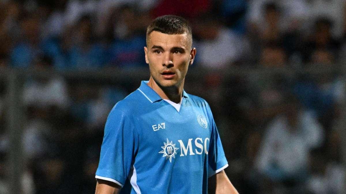 Napoli, parla Buongiorno: "Mi ispiro a un ex Lazio, lo seguivo spesso"