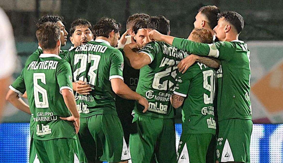 Calciomercato Lazio | Milani e Crespi all'Avellino: in programma visite e firma