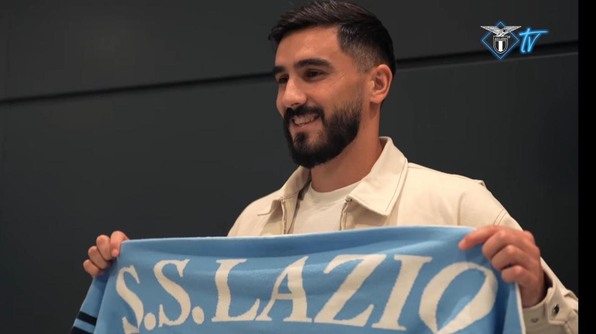 Sutalo, le prime parole: “Ciao tifosi, felice di essere qui. Forza Lazio!” - VIDEO