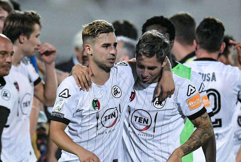 Spezia, tornano negativi al Covid 3 calciatori: il comunicato del club