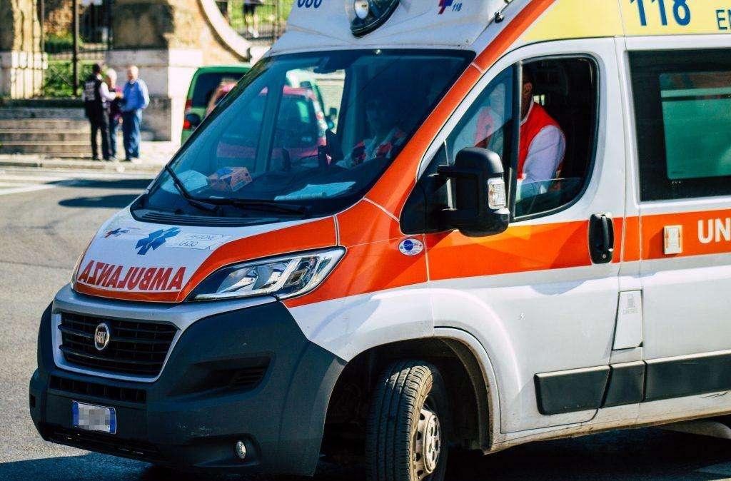 Cronaca di Roma | Bus con 41 bambini finisce fuori strada: 3 feriti