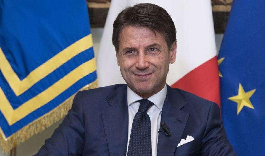 Consiglio Europeo, Conte: "Progressi impensabili fino a poco fa. Il 6 maggio il Recovery Fund"