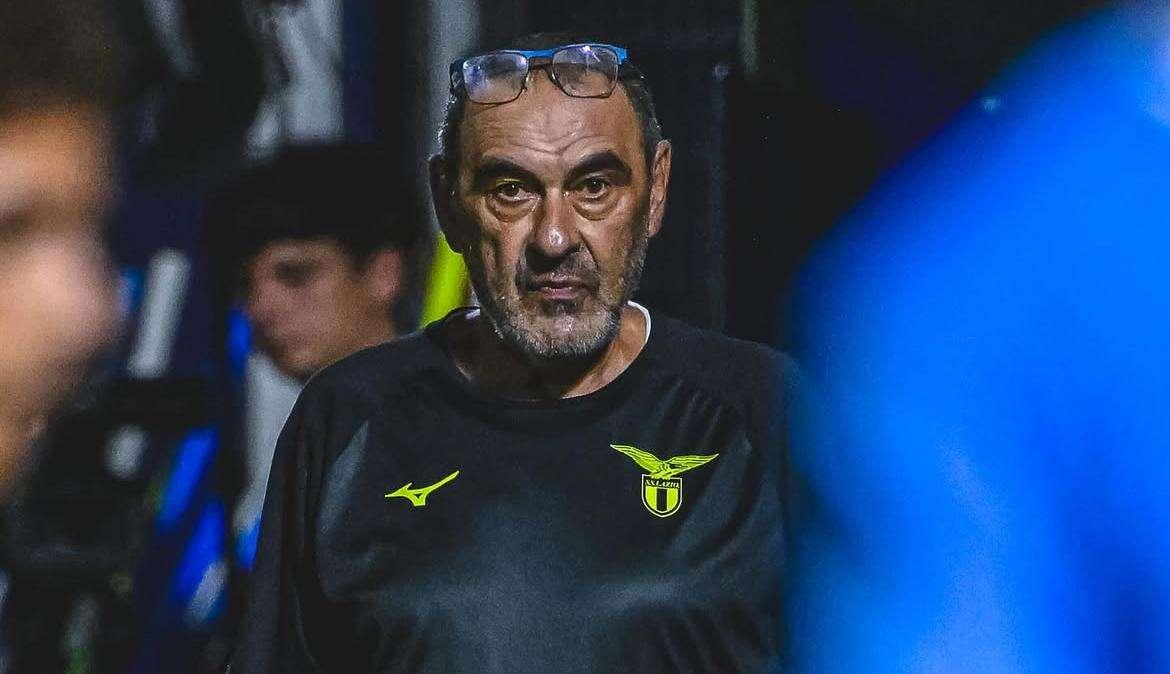 Lazio, Sarri tuona: "Squadra non adatta? Ha sbagliato la società". E i tifosi...