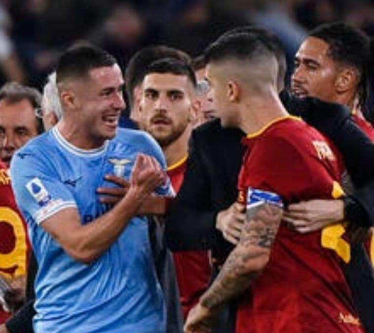 Lazio, Marusic è tutti noi: la risata in faccia a Mancini - FOTO&VIDEO