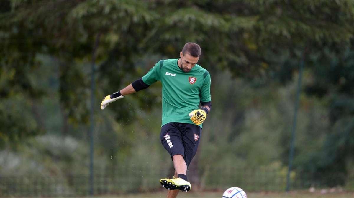 UFFICIALE - L'ex Lazio Guerrieri rescinde il contratto con la Salernitana