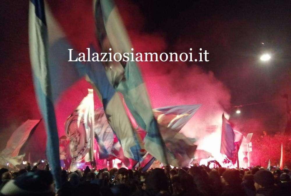 RIVIVI LA DIRETTA - Lazio, Piazza della Libertà: 5 mila laziali per i 120 anni - F&V
