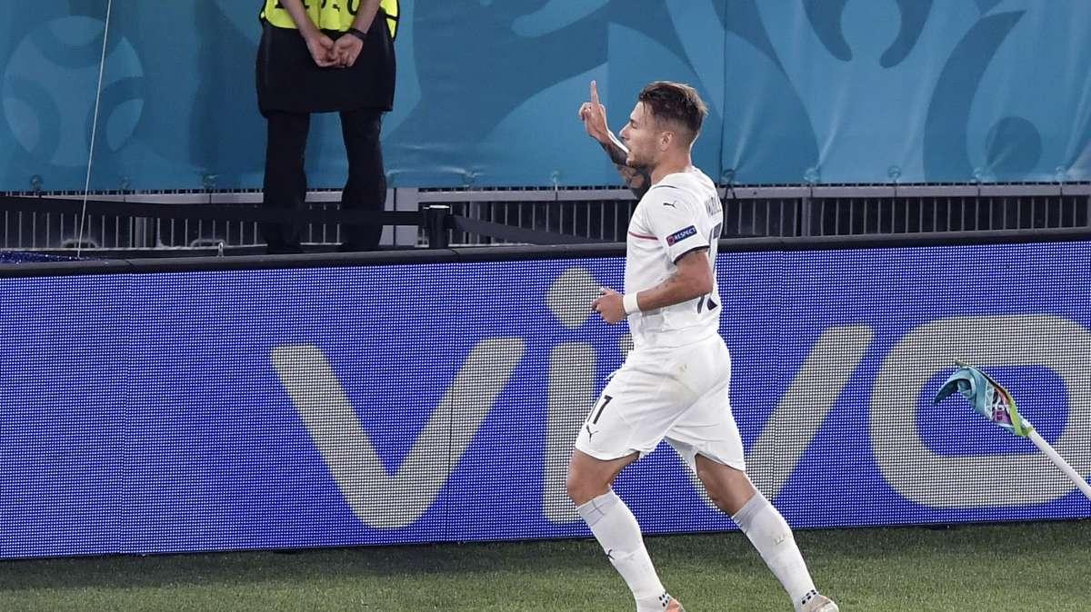 Italia, anche la Lazio celebra Immobile: "King" - FOTO 