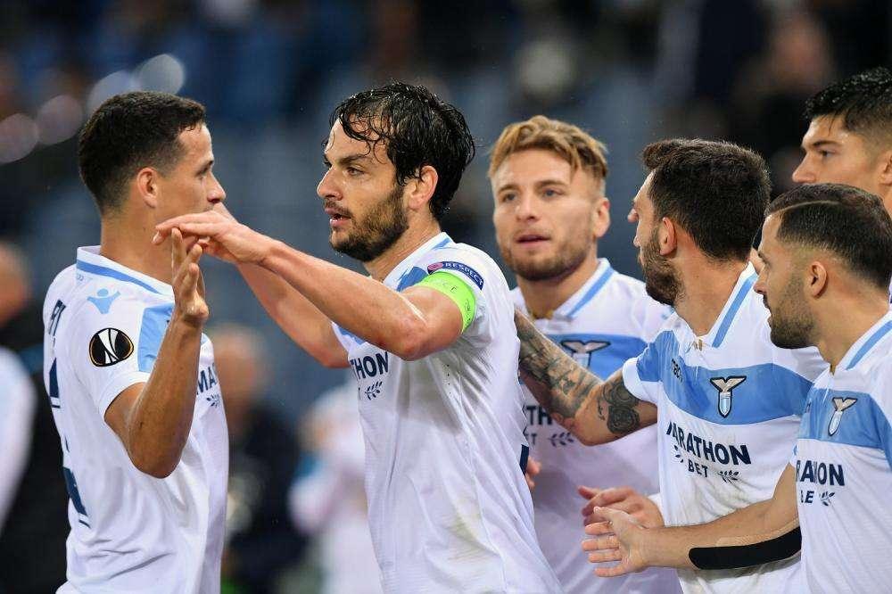 Parolo - Correa, la Lazio non fallisce il match point: Inzaghi ai sedicesimi di Europa League 