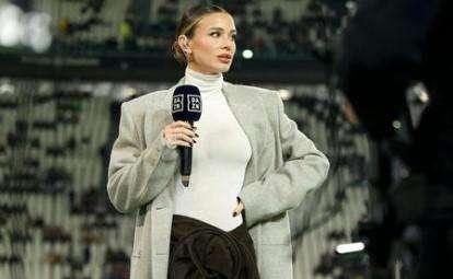 Diletta Leotta: "Sono ossessionata dallo specchio. E sulla storia dell'auricolare in campo..."