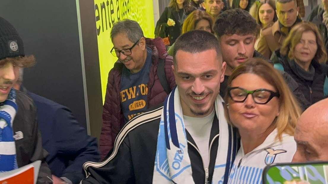 Lazio, Ibrahimovic festeggia il trasferimento: il messaggio sui social - FOTO