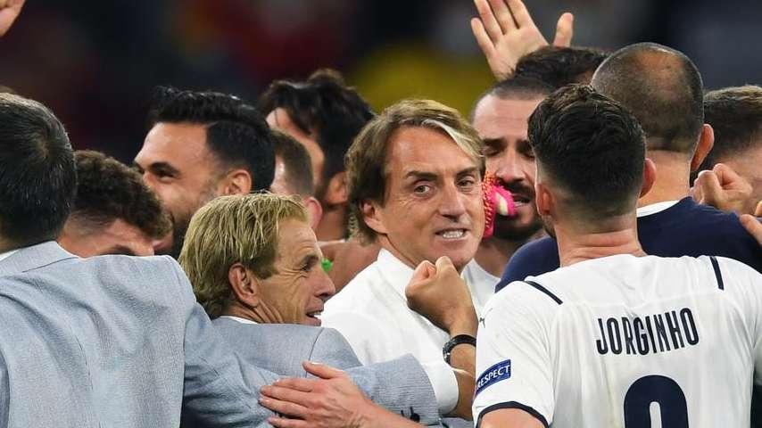 Uefa, Mancini e Jorginho tra i nominati per i premi stagionali - FOTO