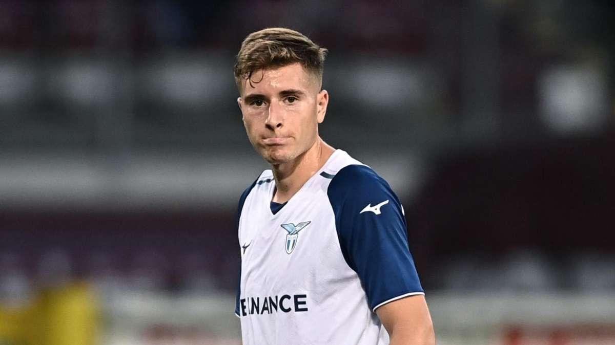 Lazio, stop lungo per Vecino: switch in lista con Basic? Le ultime 