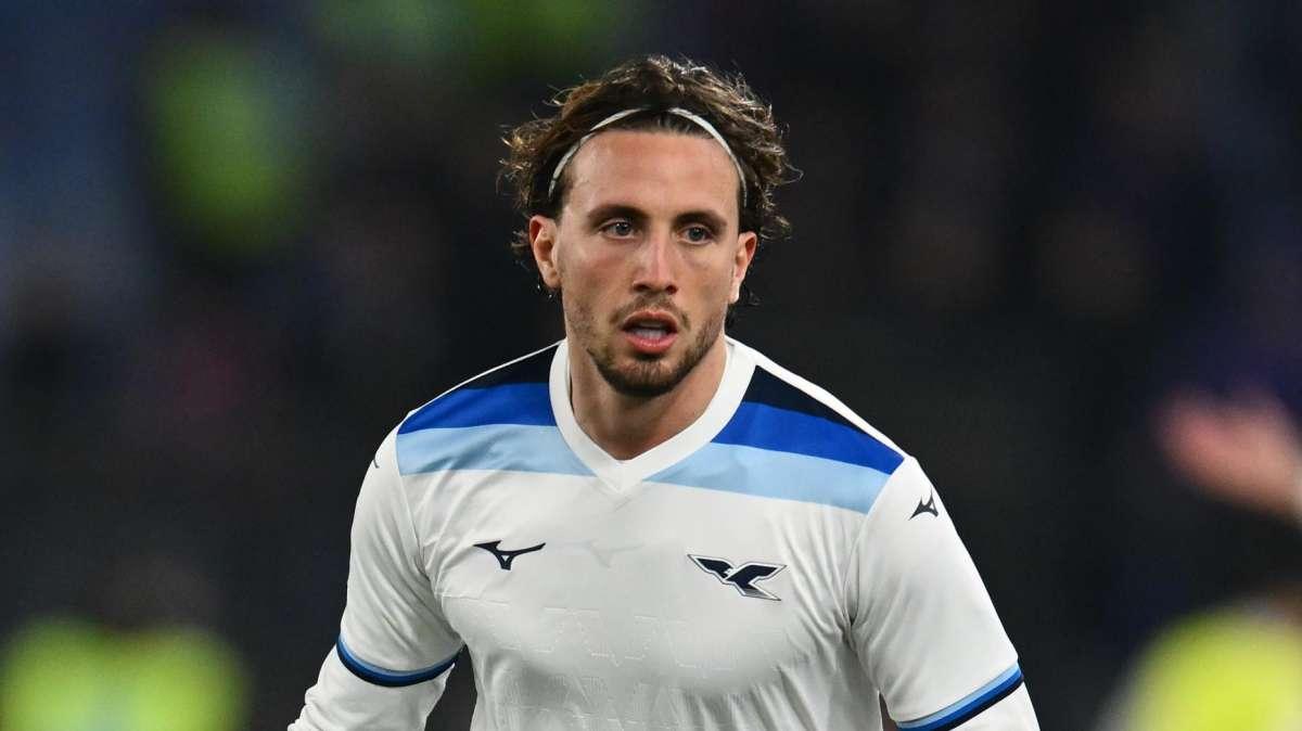 Pellegrini e le vecchie maglie della Lazio: "Indescrivibili. Che ricordi..."