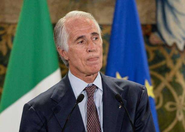 Malagò: "Sono in astinenza da sport. Per ora si parla di allenamenti, non di partite"
