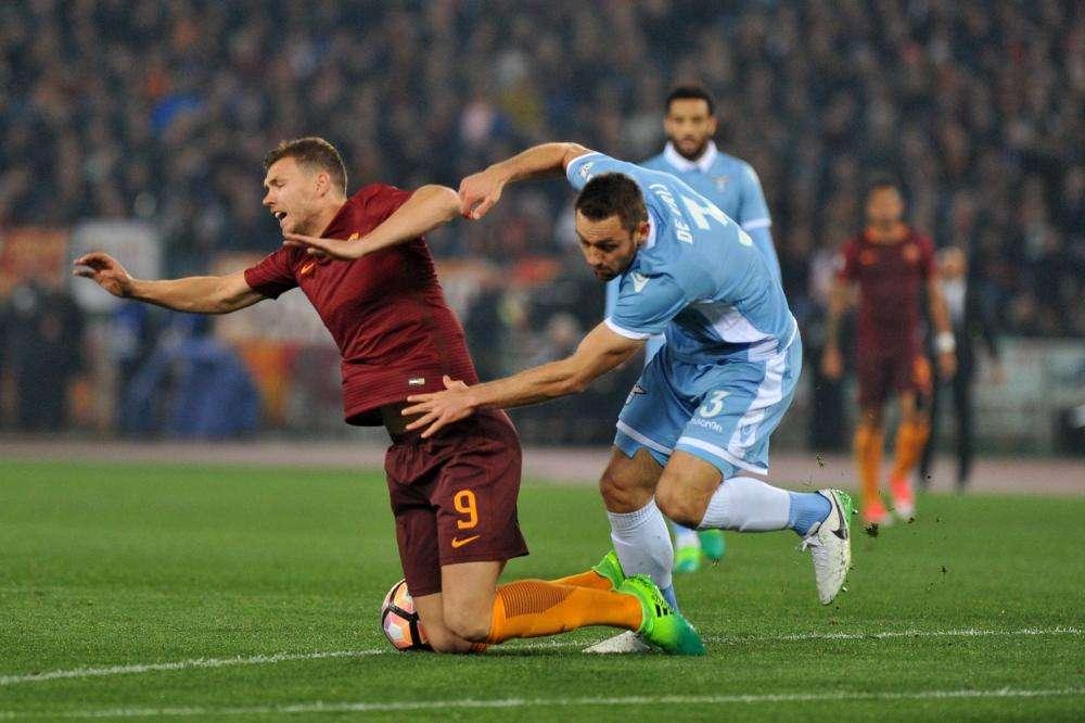 Derby, la retroguardia è pronta: ecco la situazione della difesa laziale in vista della stracittadina