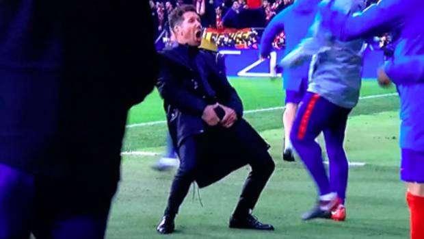 Lazio, quell'eloquente esultanza di Simeone: "L'ho fatta anche con la maglia biancoceleste, vi spiego perché"
