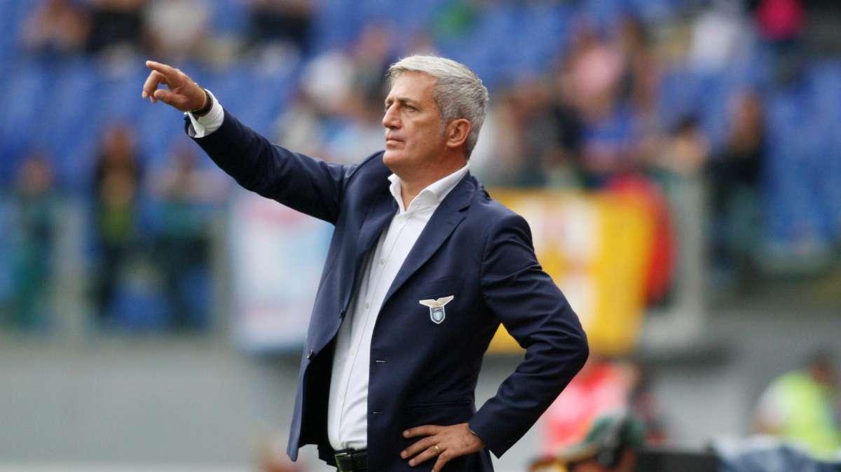 Petkovic in gita a Roma, i fans lo abbracciano: "Non era colpa tua!" E il Sunderland ci prova per Vlado
