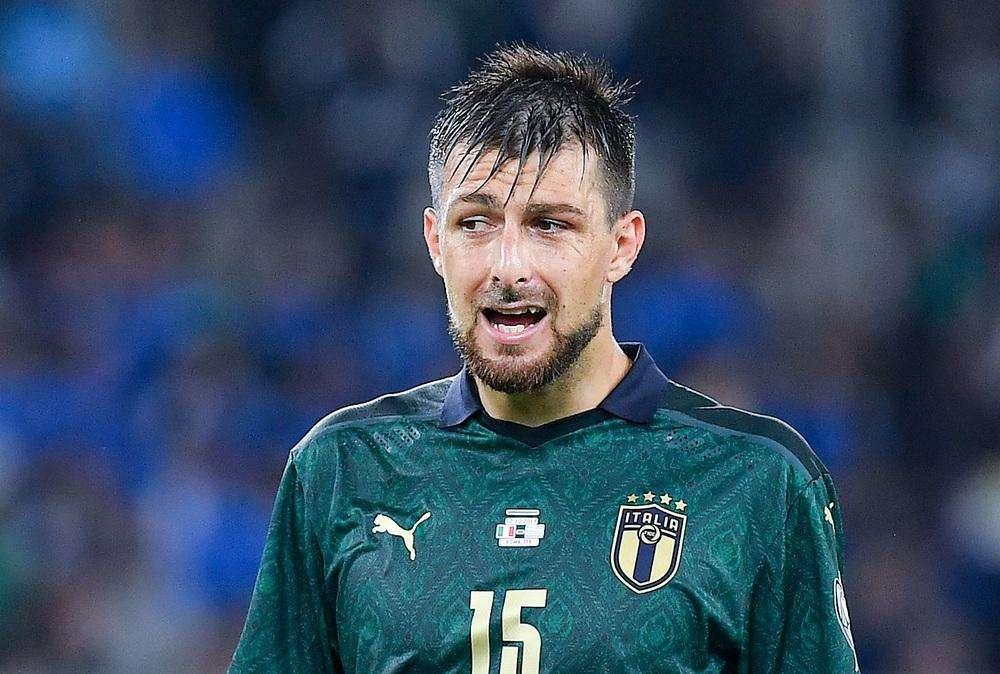 Nazionale, Acerbi campione di solidarietà: "Impariamo dai bambini, hanno una forza illimitata"