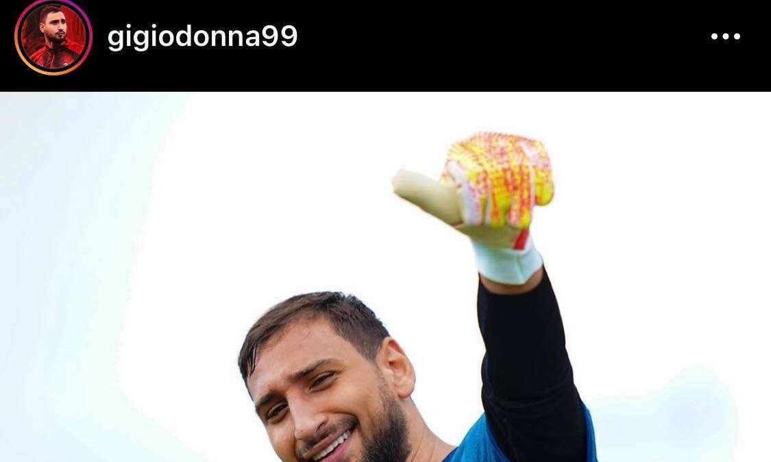 Donnarumma, il messaggio di Reina per il portiere del Milan - FOTO