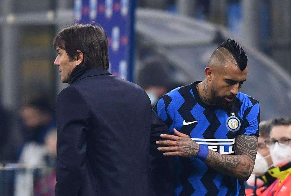 Inter, problema al menisco per Vidal: il cileno dovrà operarsi 