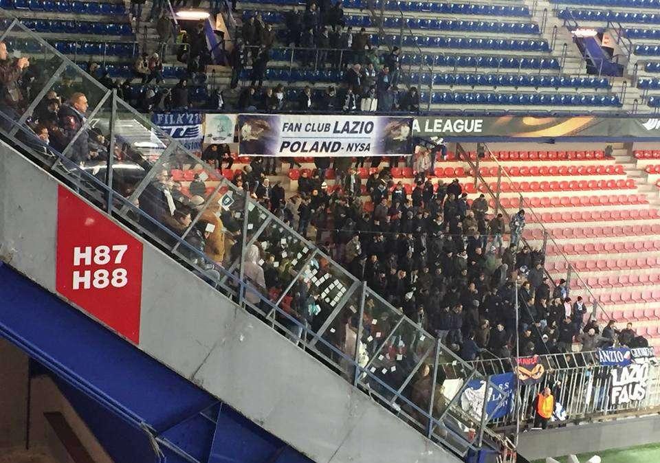 Sparta Praga-Lazio, il corteo della Nord è arrivato al Letná Stadion - FOTO&VIDEO