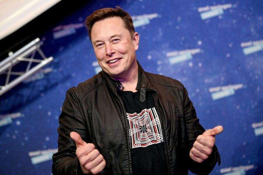 Elon Musk, ecco l'acquisto di Twitter: ma all'affare ha partecipato anche Binance
