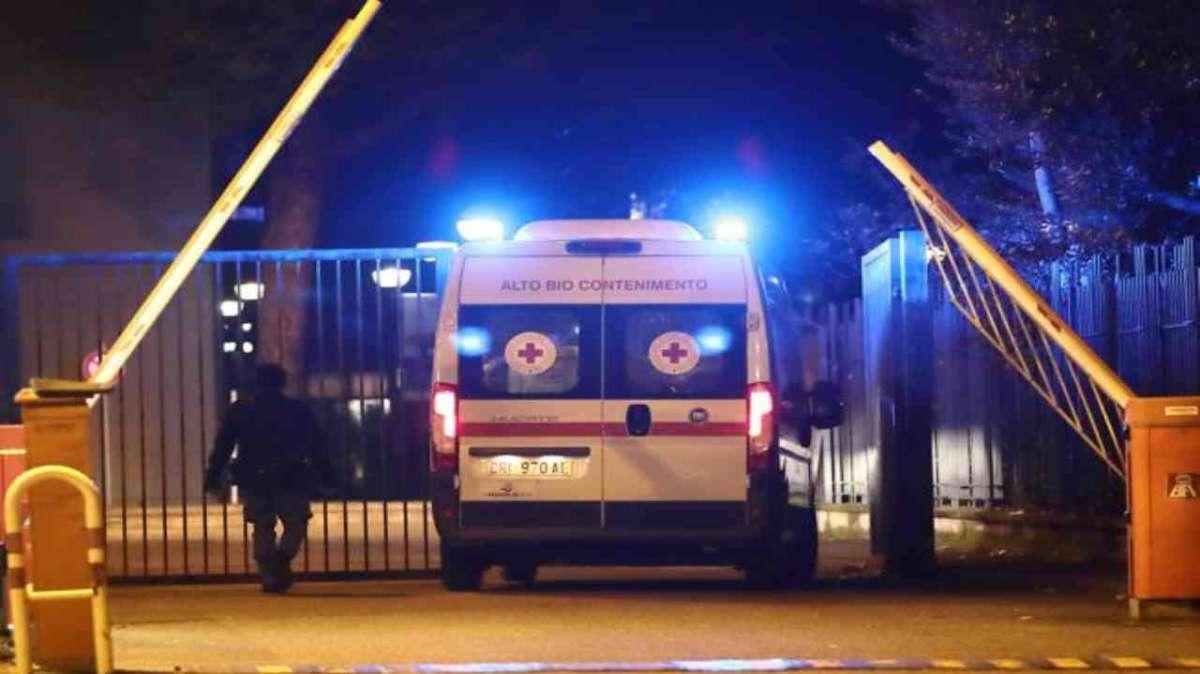 Coronavirus, lo Spallanzani: "In 12 sottoposti a test, 32 sotto osservazione"