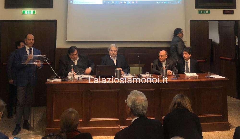 RIVIVI LA DIRETTA - Lazio, 3 volumi per la Storia. Lotito: "Orgogliosi di essere laziali" - FT&VD