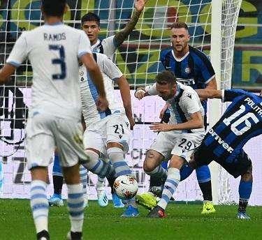 MOVIOLA - Inter - Lazio, Maresca casalingo: dubbi sul contatto Politano - Lazzari