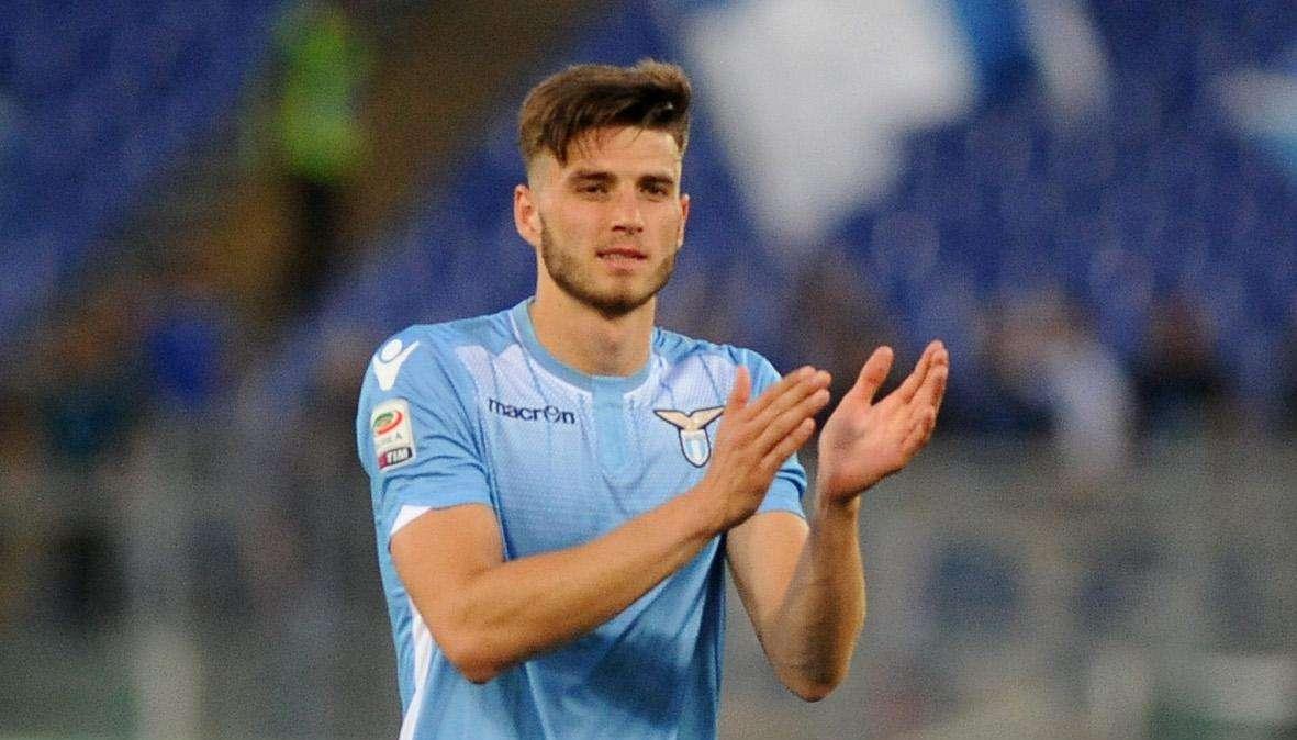 Calciomercato Lazio, Hoedt in arrivo: domani le visite mediche