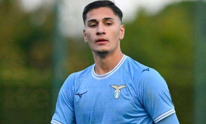 PRIMAVERA | Lazio, Valerio Crespi è arrivato a Cosenza - FOTO