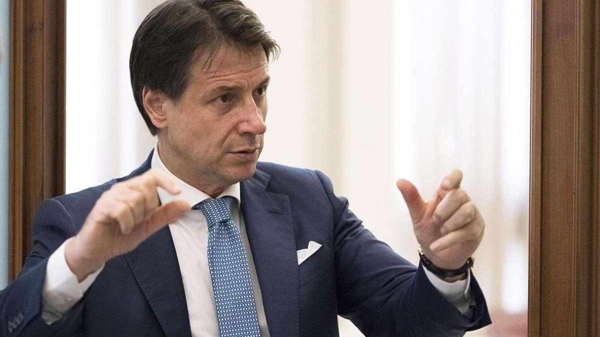 Politica / Conte: "I soldi ci sono, lavoriamo per ridurre l'Iva"