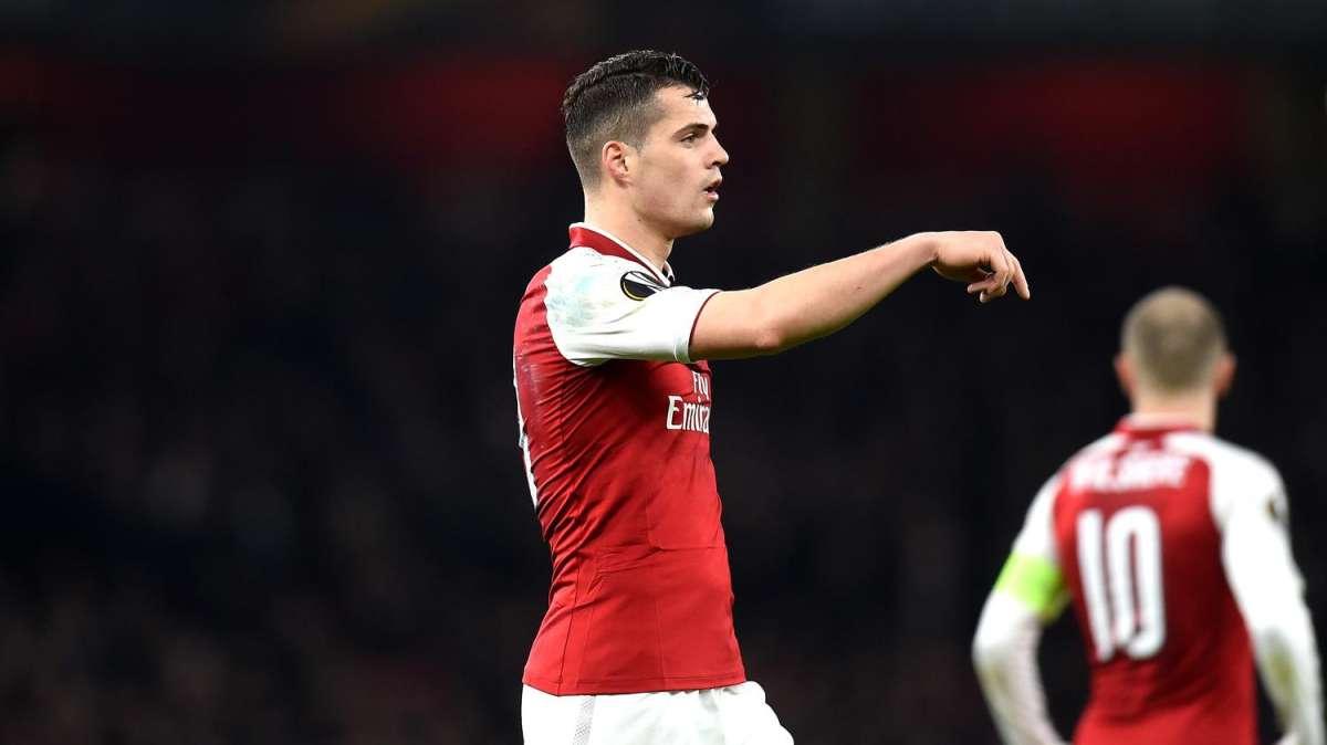 Svizzera, Xhaka positivo al Covid: out contro l’Italia. Aveva rifiutato il vaccino... 