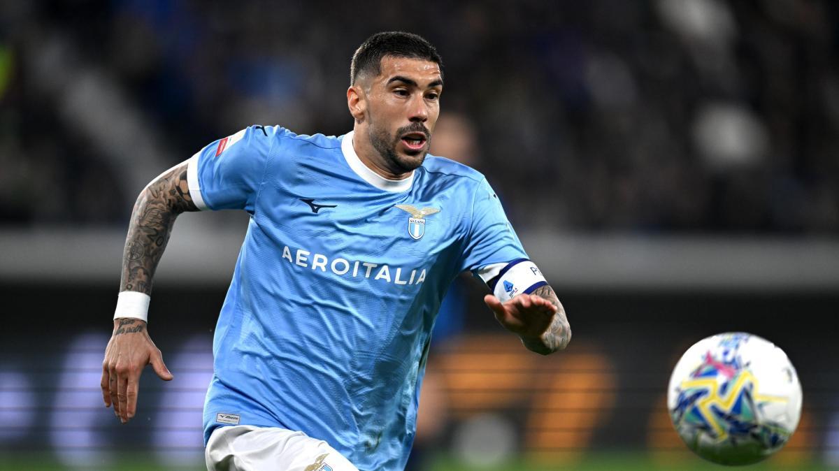 Lazio, Da Zaccagni a Rovella: le immagini del primo giorno di raduno - VD