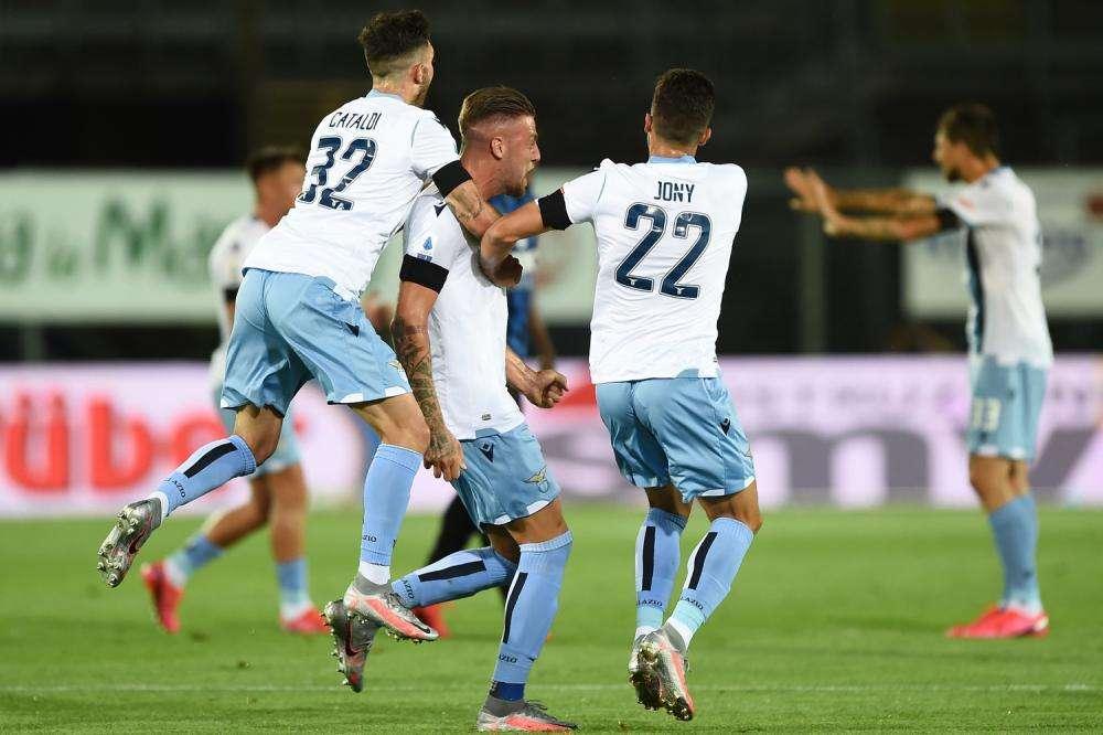 Atalanta - Lazio, Milinkovic all'intervallo: "Gara approcciata bene. Il gol? Da lì mi piace tirare"