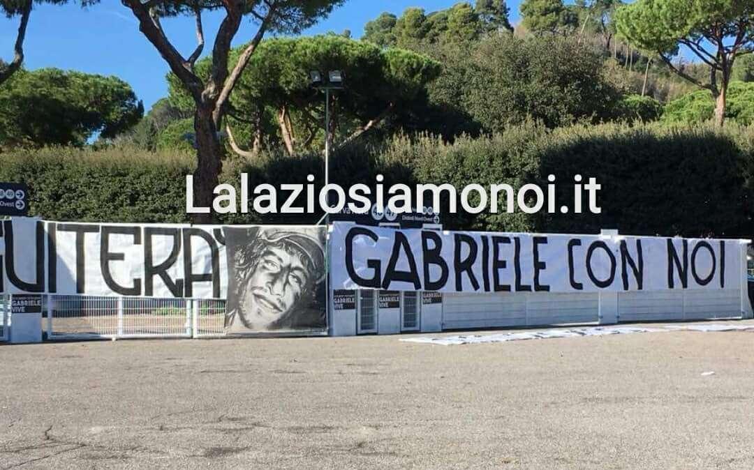 RIVIVI IL LIVE - Stadio Olimpico, sit in della Curva Nord per ricordare la scomparsa di Gabriele Sandri