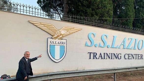 Lazio, stasera appuntamento per la storia: Lotito carica la squadra a Formello