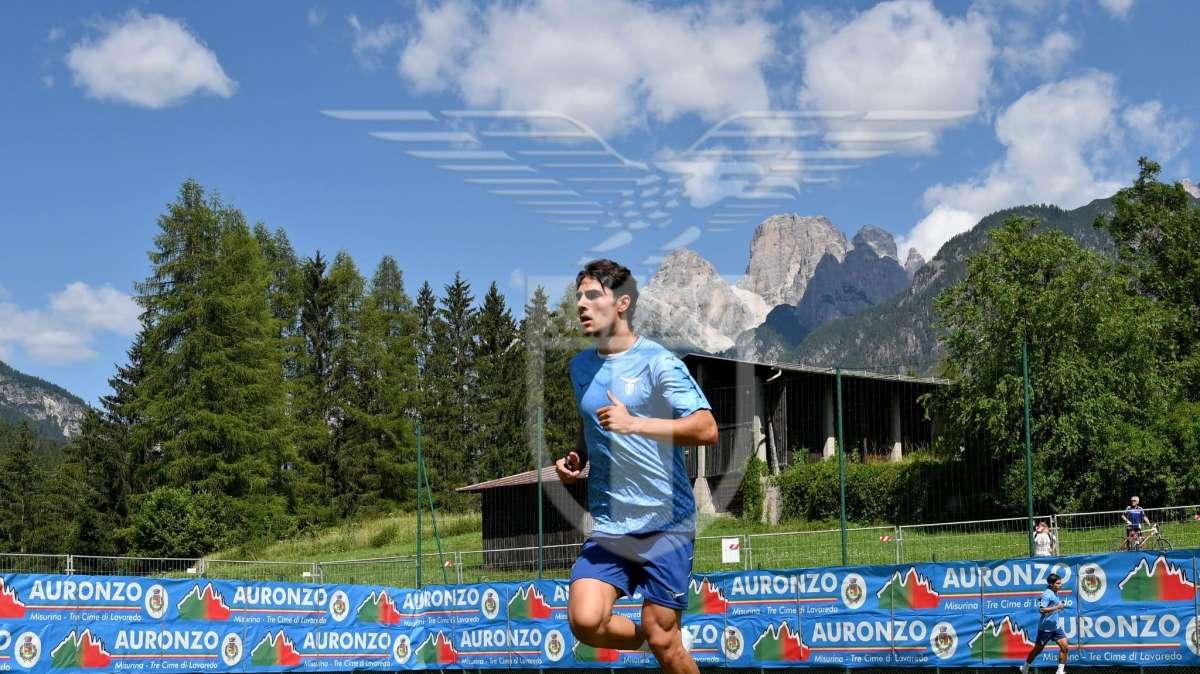 AURONZO GIORNO 1 - Lazio, termina la seduta pomeridiana: in cinque si fermano a palleggiare