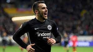 Kostic, che annata! È il miglior giocatore dell'Europa League 2021/2022