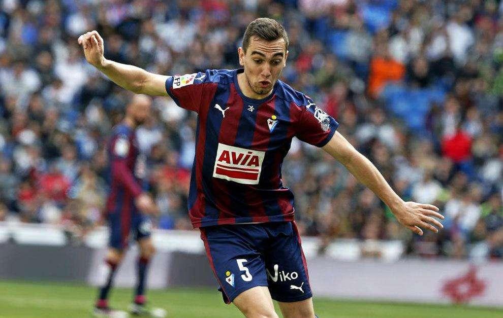 Calciomercato Lazio, preso il centrocampista Escalante