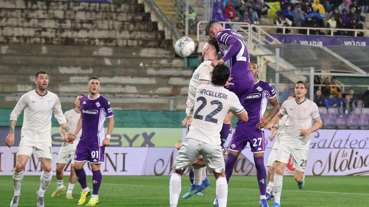 RIVIVI DIRETTA - Fiorentina - Lazio, 1-0 al Franchi: la decide Gosens