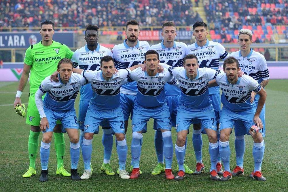 Lazio, la squadra è arrivata a Napoli: domani appuntamento al San Paolo - FOTO
