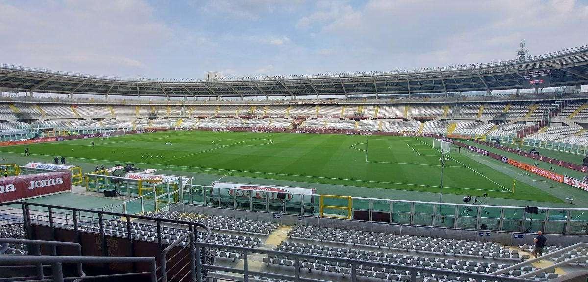 Torino - Lazio, un'ora al fischio d'inizio: l'Olimpico è pronto ad accogliere il match! - FOTO