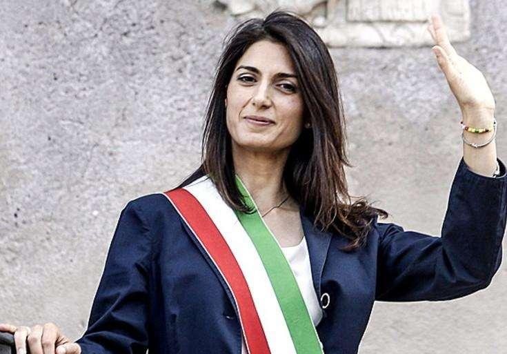 Politica / Roma, rimpasto in giunta Raggi: via i tecnici, entrano i politici