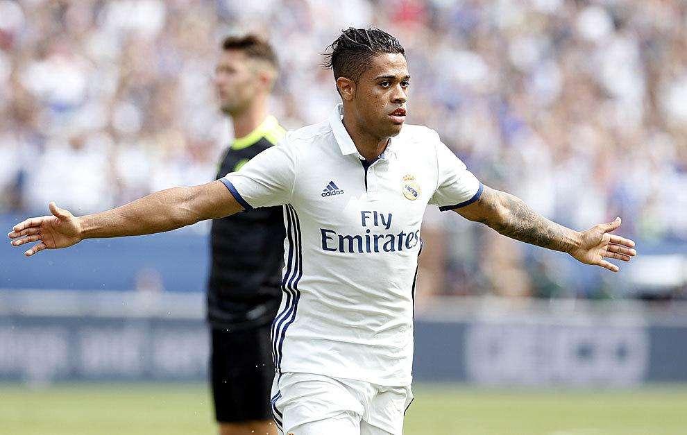 ESCLUSIVA - Mariano-Lazio, l'ag. fa chiarezza: "Tanti club su di lui, non si muove fino a giugno"