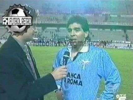 Lazio, 31 anni fa l'amichevole a Siviglia con Maradona vestito di biancoceleste