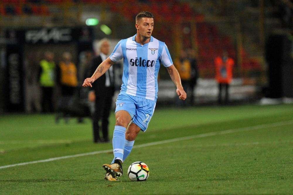 Milinkovic, prova mostruosa sotto gli occhi del Manchester United: ma per Lotito è incedibile