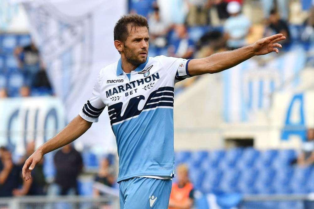 FORMELLO - Lazio, Luis Alberto insidia Correa: Leiva ok, Lulic a sinistra