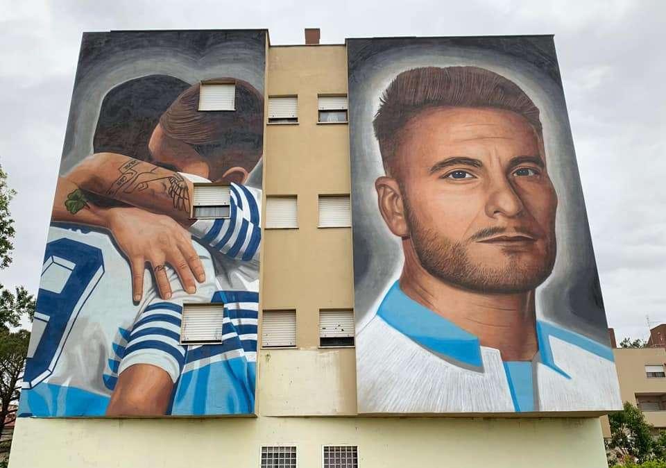 Lazio, Immobile ringrazia l'artista che ha realizzato il murales - FOTO