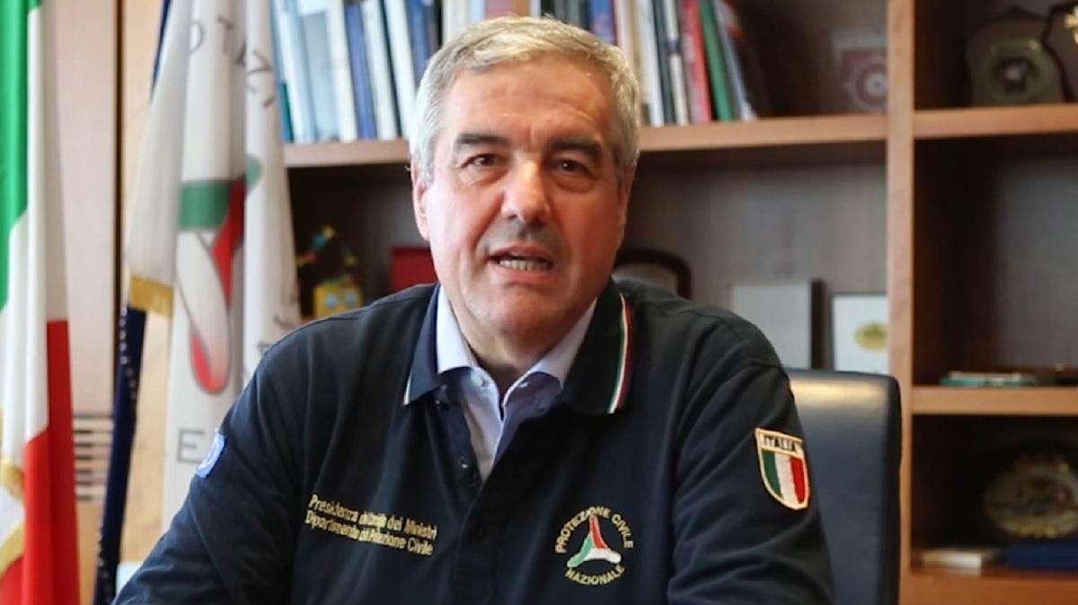 Borrelli: "Nuove misure dopo il 13 aprile? Non arriveranno l'ultimo giorno"